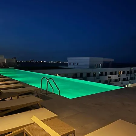 Nereide - Complex Infinity Pool